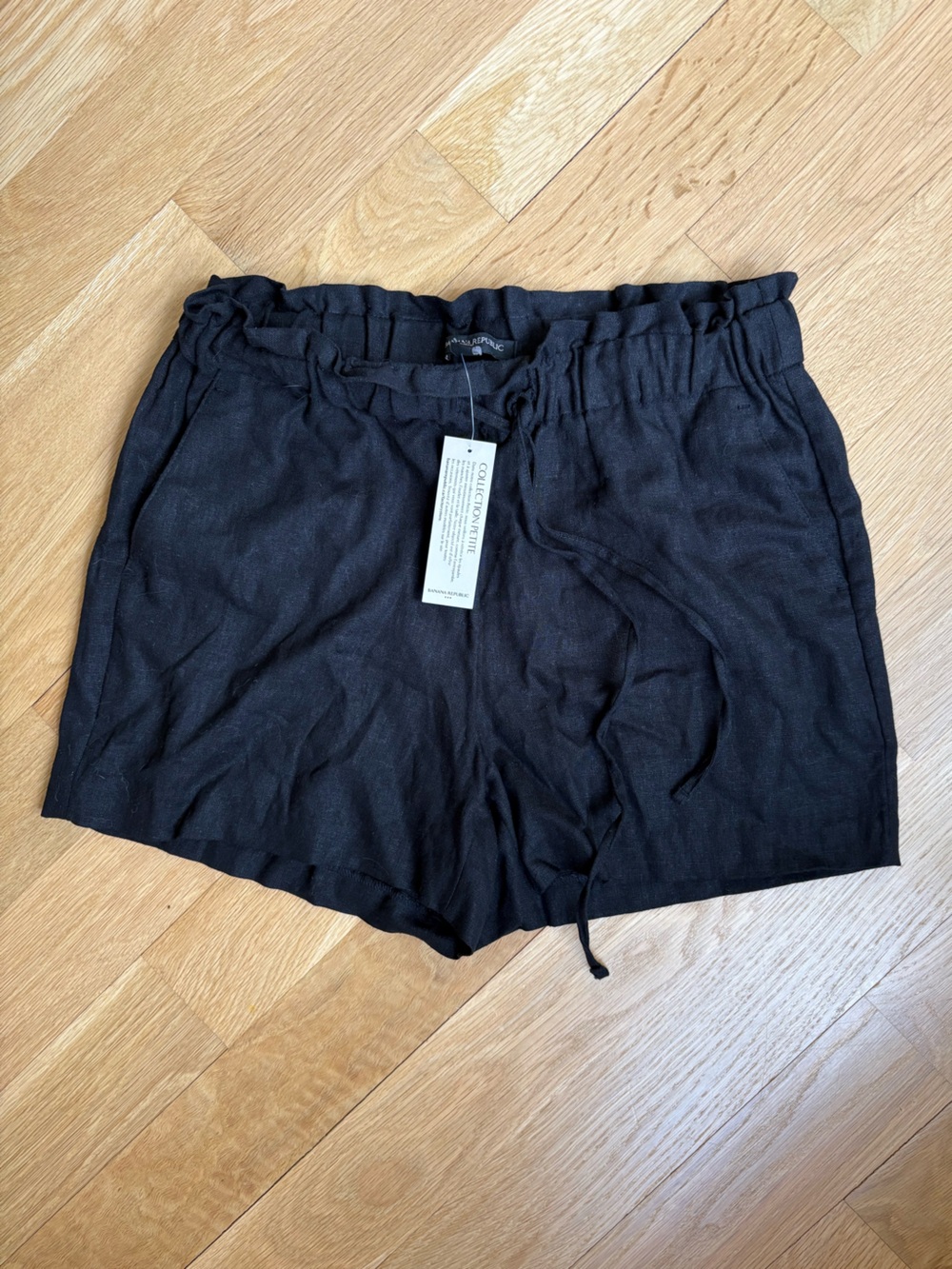 BANANA REPUBLIC Black High Waist Linen Blend Shorts size small petite